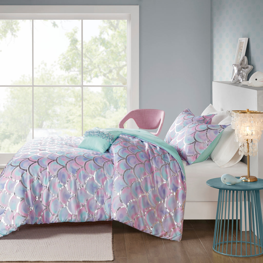 Twin/Twin XL 3-Piece Reversible Comforter Set with Decor Pillow F7129