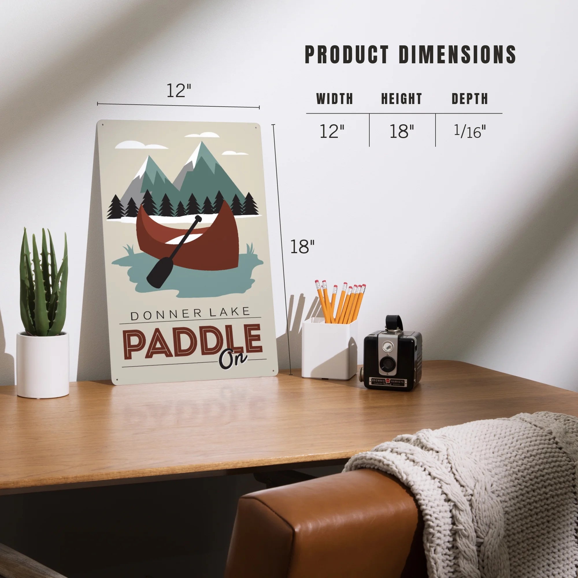 Maroon Canoe Metal Sign Decor Q637005