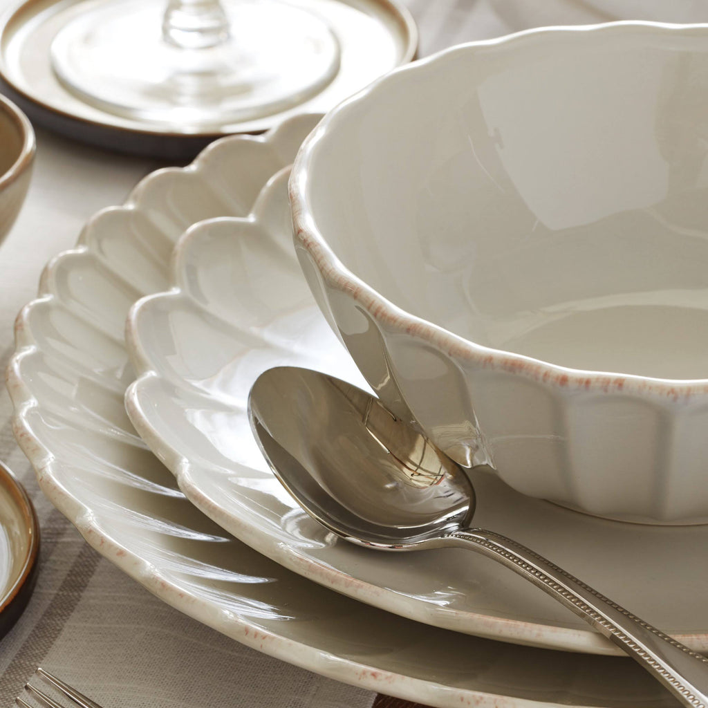 French Perle Scallop Dinner Plate Set - 4 Piece K1589